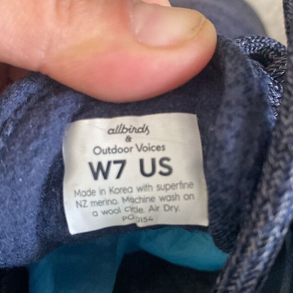 Allbirds wool runners Size 7 - Picture 8 of 8